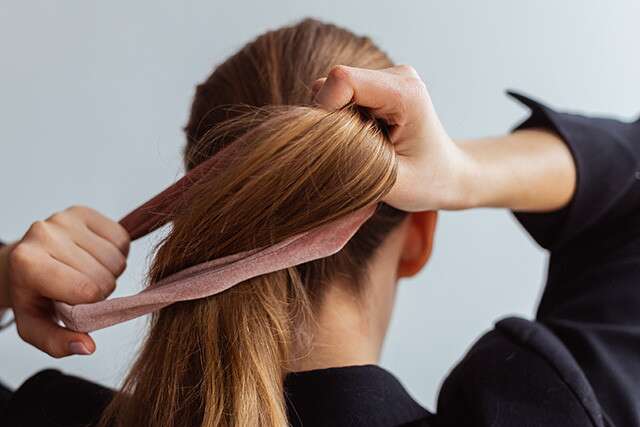 Bagaimana Mengetahui Apakah Anda Memiliki Rambut Tipis Atau Rambut Tebal?