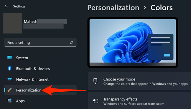 Klik "Personalisasi" di Pengaturan pada Windows 11.