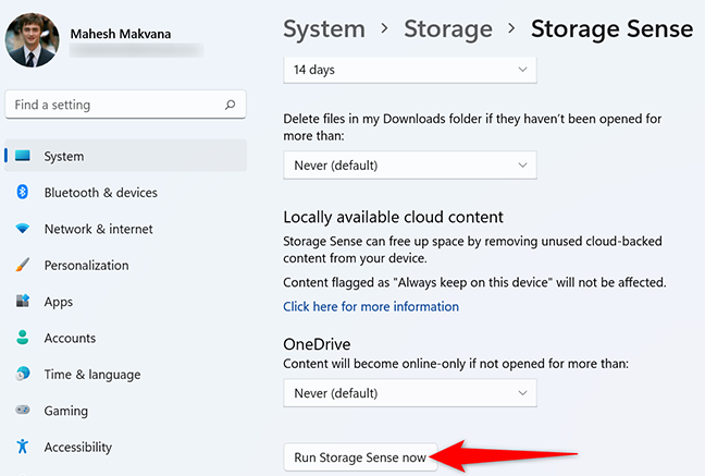 Klik "Jalankan Storage Sense Now" pada halaman "Storage Sense" di Pengaturan.