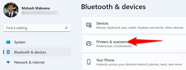 Klik "Printer & Pemindai" pada halaman "Bluetooth & Perangkat".