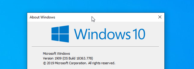 Mengklik bar judul jendela pada Windows 10.