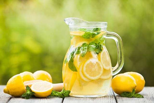 Jus Lemon Untuk Mengurangi Rambut Rontok
