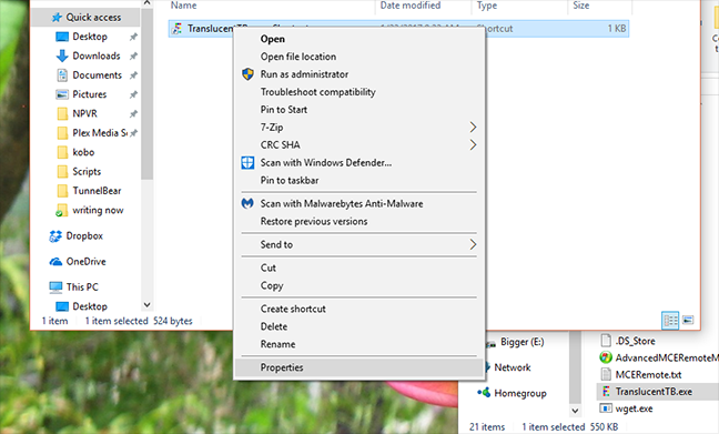 Cara Membuat Bilah Tugas Windows 10 Anda Sepenuhnya Transparan