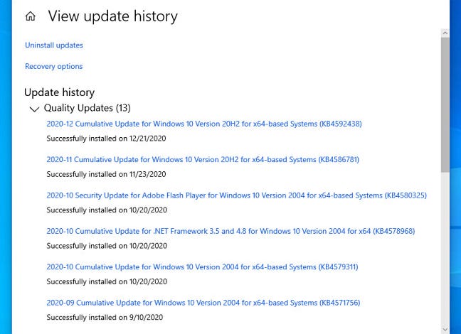 Daftar pembaruan Windows 10 yang diinstal di Pengaturan.