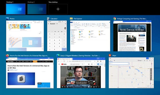 Contoh Tampilan Tugas Windows 10 dengan banyak jendela terbuka.