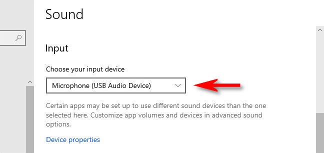Di pengaturan Suara Windows 10, pilih perangkat input dari menu tarik-turun.