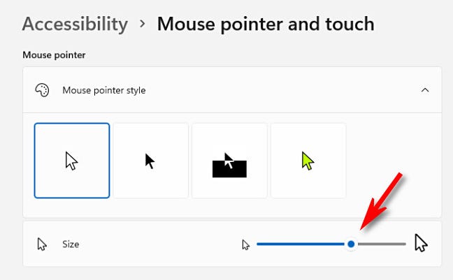 Gunakan penggeser "Ukuran" untuk membuat kursor mouse Anda lebih besar atau lebih kecil.