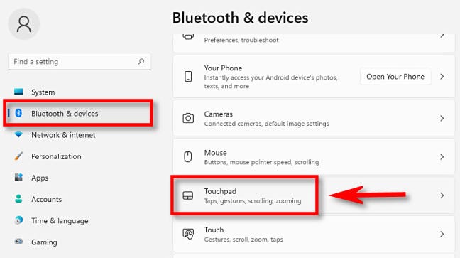 Di Pengaturan Windows 11, klik "Bluetooth & Devices" di bilah sisi, lalu pilih "Touchpad."