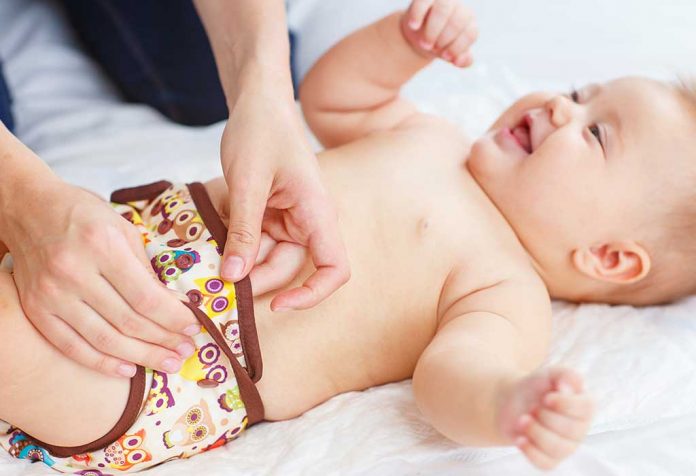 Ulasan: Babyhug U Shape Reusable Muslin Popok untuk Bayi