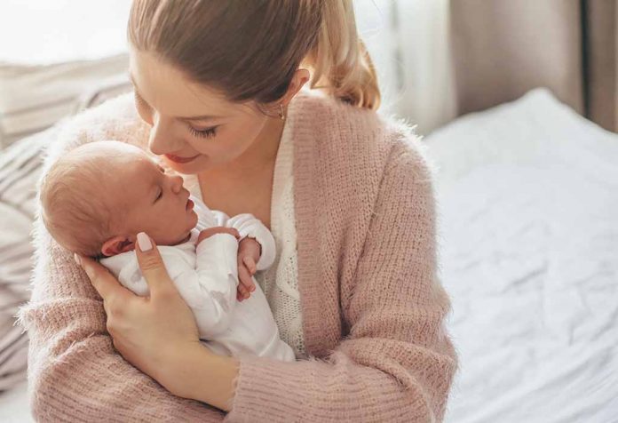tips pengasuhan penting untuk bayi Anda yang baru lahir