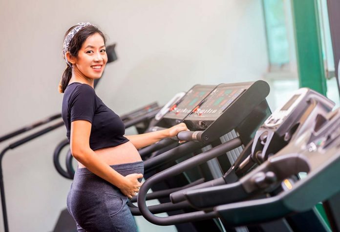 Tips Terbaik untuk Latihan Treadmill Selama Kehamilan