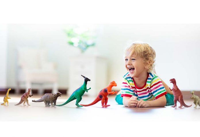 10 Aktivitas Dinosaurus yang Mudah dan Menyenangkan untuk Anak Prasekolah