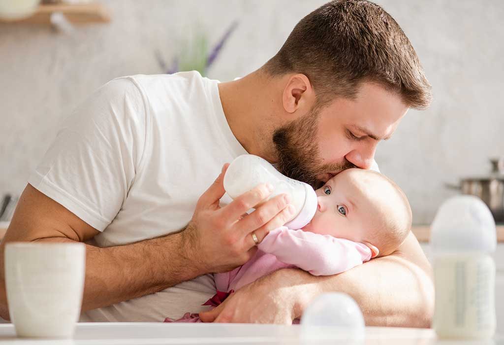 Tips Untuk Tetap Menyusui Bayi Anda Bahkan Saat Anda Kembali Bekerja