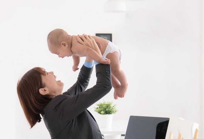 Tips Ibu Bekerja Cara Merawat Bayi