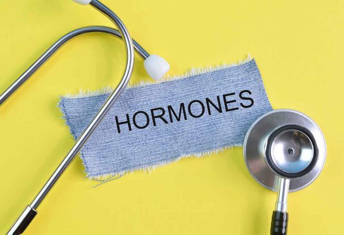 Defisiensi Hormon Pertumbuhan pada Anak - Penyebab, Gejala, dan Pengobatan