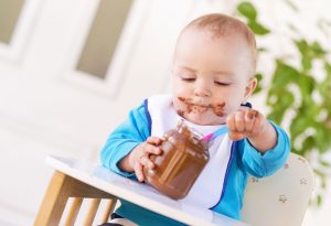 Efek Samping Cokelat pada Bayi
