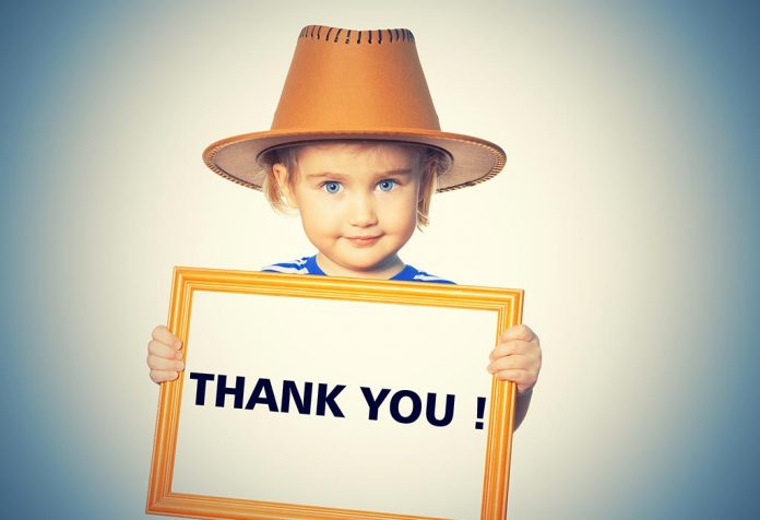 Pentingnya Bersyukur dan Tips Mengajarkan Anak Bersyukur
