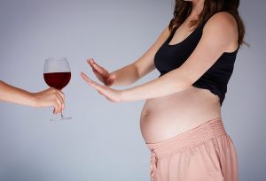 Wanita hamil dan alkohol