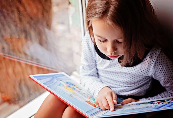 15 Buku Keluarga Luar Biasa untuk Anak-anak