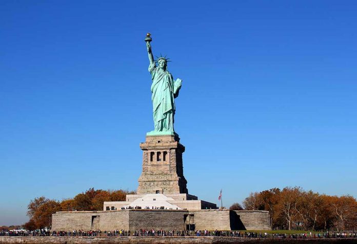 25 Fakta Menarik Tentang Patung Liberty untuk Anak