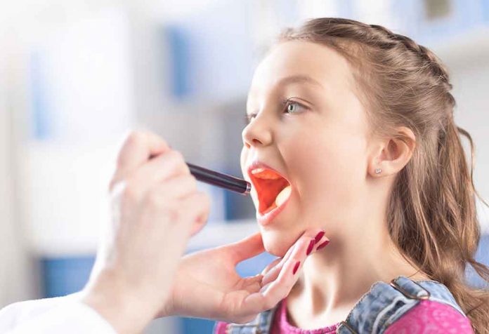 Epiglotitis pada Anak - Penyebab, Gejala dan Pengobatan