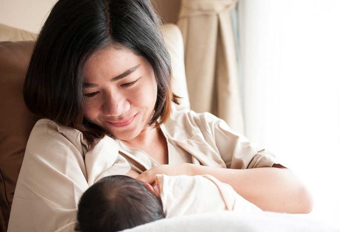 Bagaimana Ibu Pertama Kali Dapat Mengatasi Tantangan dalam Menyusui