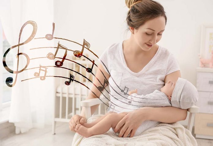 Tonggak Pendengaran dan Bicara pada Bayi Sejak Lahir Sampai Usia 1 Tahun