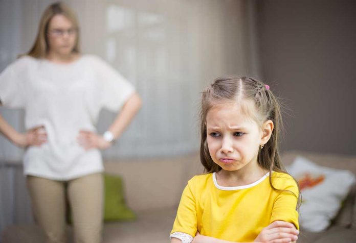 Bagaimana mengendalikan kemarahan Anda terhadap anak-anak Anda