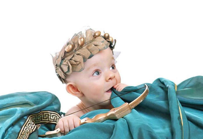 70 Nama Bayi Terinspirasi Dari Mitologi Yunani Untuk Anak Laki-Laki Dan Perempuan