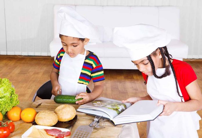 Cookbooks for Kids - 10 Buku Resep Menyenangkan Untuk Chef Junior Anda