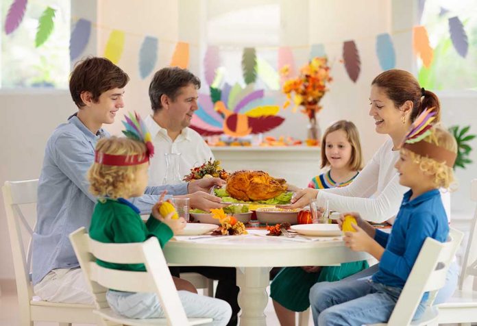 Ide Kerajinan Thanksgiving untuk Anak-Anak