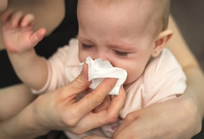 Cara Membersihkan Hidung Bayi Anda