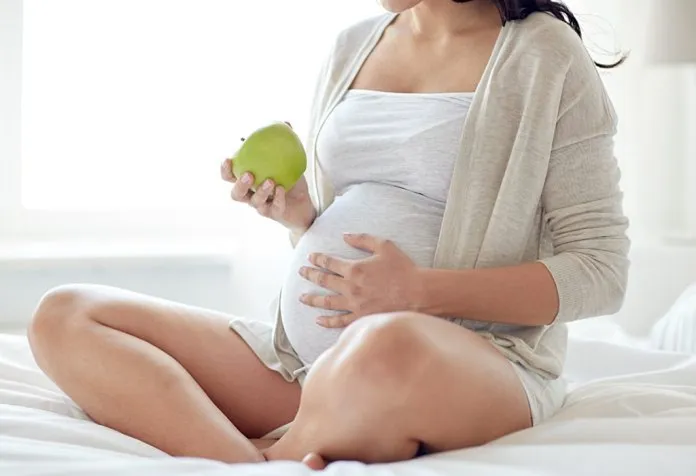 Apakah Makan Apel Hijau Baik Selama Kehamilan?