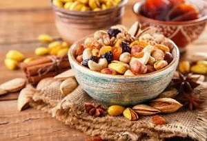 Makan Kacang Mete Selama Kehamilan – Manfaat &amp; Efek Samping