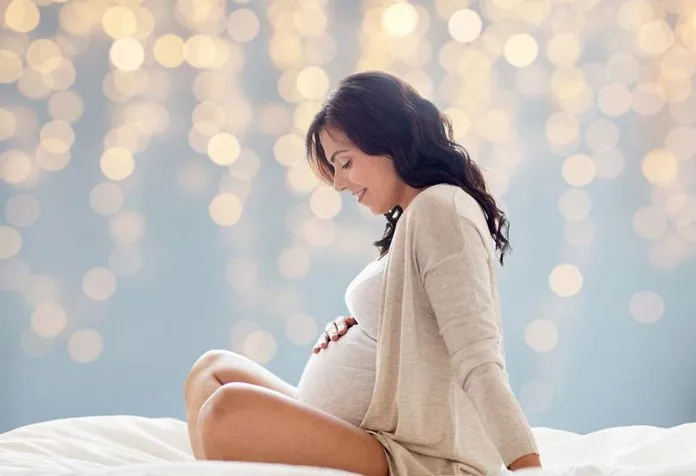 Wanita dan Kehamilan : Kehamilan Membuat Seorang Ibu Kuat, Bahagia dan Sedih