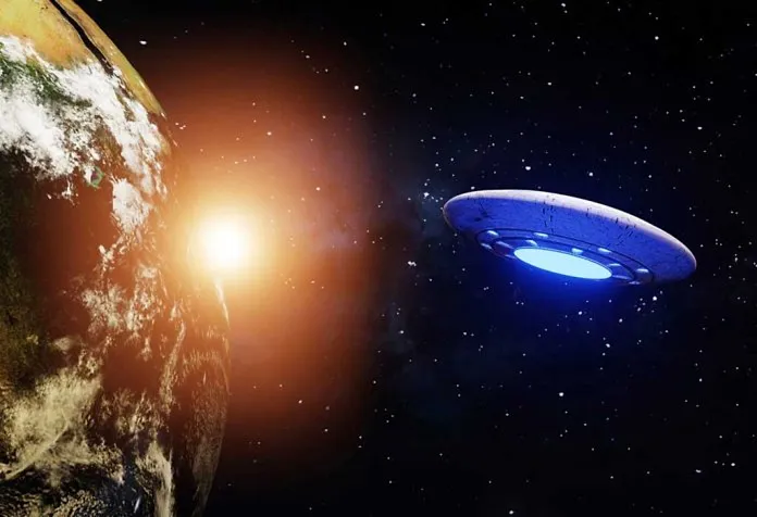 pesawat luar angkasa alien dan bumi