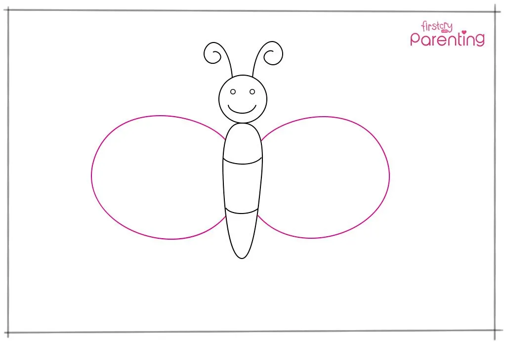 Langkah 6: Gambar dua lingkaran di setiap sisi tubuh kupu-kupu.