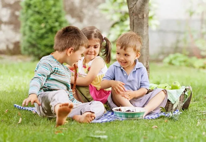 6 Game Piknik yang Mudah dan Menyenangkan untuk Anak