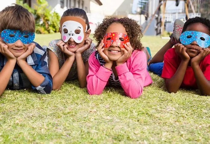 10 Ide Pembuatan Masker DIY untuk Anak-Anak