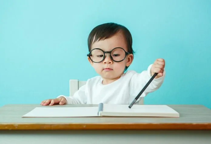 Mengajari Anak Anda Menulis -10 Kiat yang Berhasil