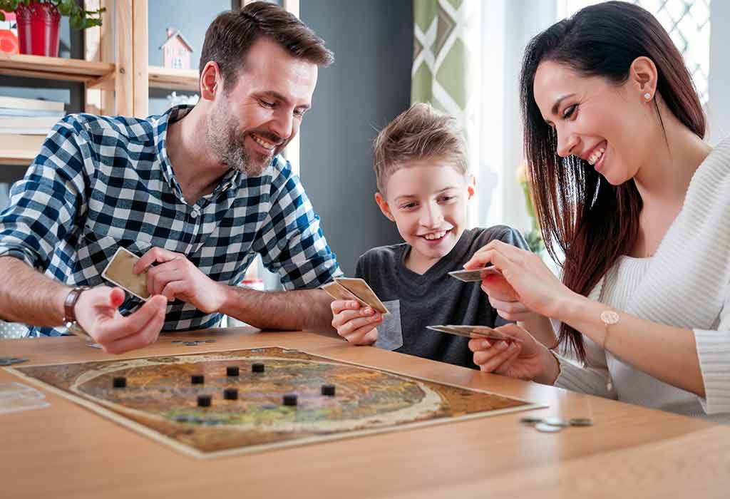 Permainan Papan Dengan Keluarga
