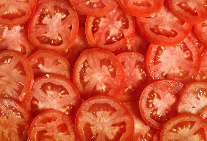 tomat untuk kulit - bagaimana membantu Anda mendapatkan kulit cantik