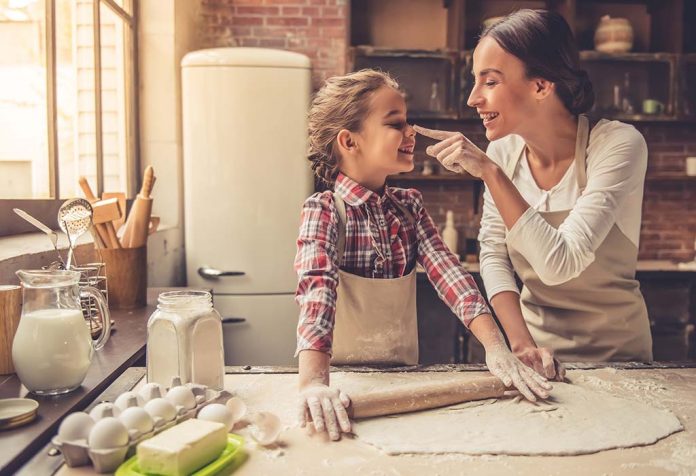 dua tips mudah dan efektif tentang cara menjadi ibu yang bahagia
