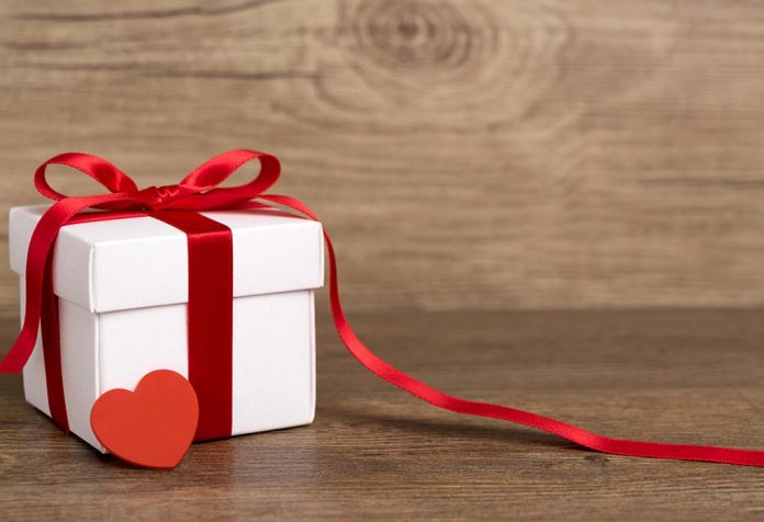 12 Ide Hadiah Hari Valentine 2019 untuk Istri Anda..