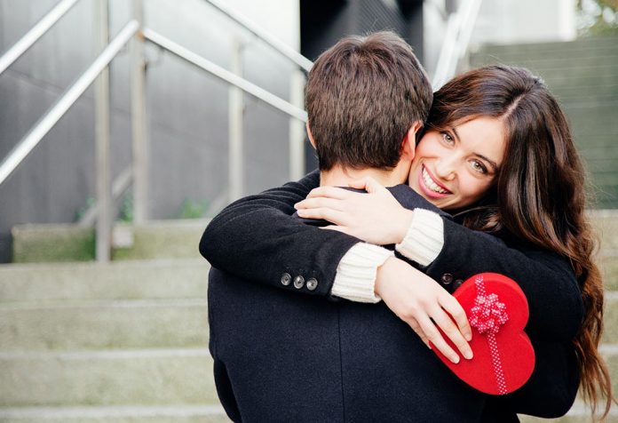 Parfum Hemat untuk Hadiahkan Pasangan Anda di Hari Valentine ini