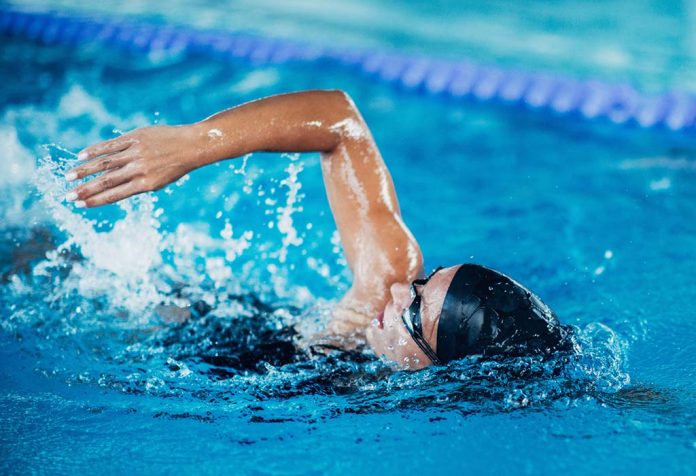 Manfaat Luar Biasa Berenang untuk Kesehatan Anda