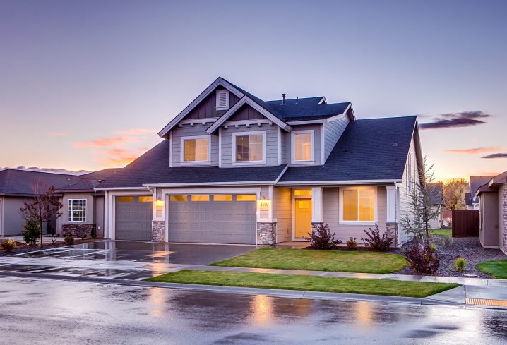 4 Cara Menjual Rumah Anda Tanpa Agen Perumahan