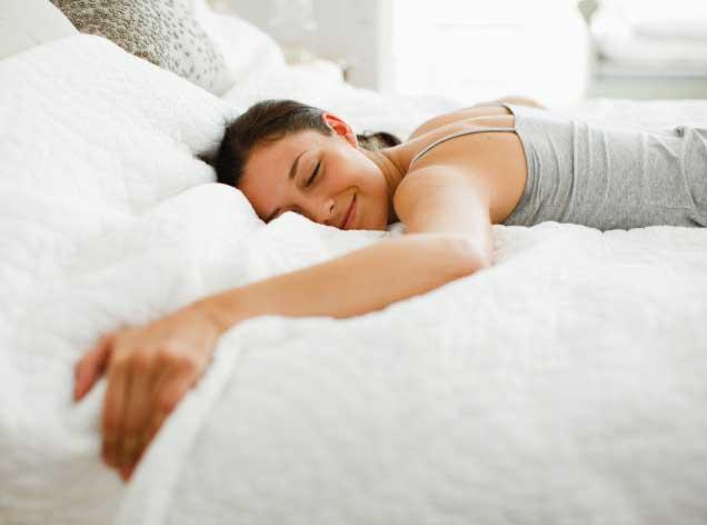 Baru Lajang? Inilah cara Menghias Kamar Tidur Sempurna, yang Tidak Perlu Anda Bagikan dengan SIAPA PUN