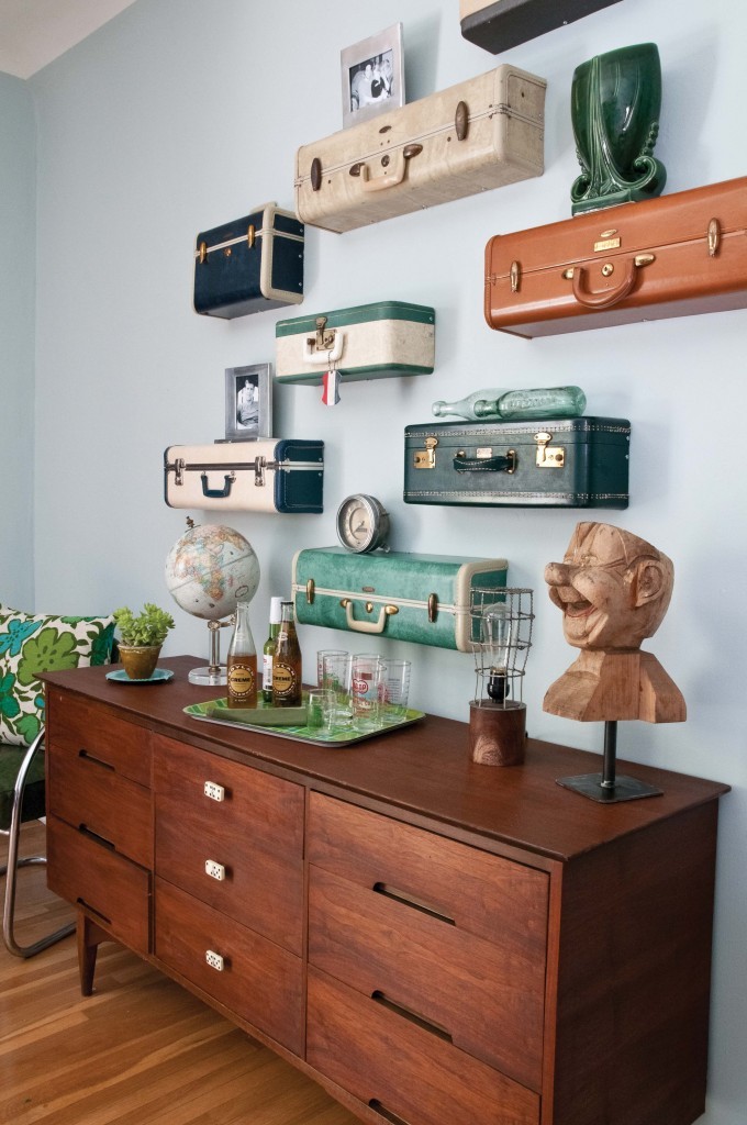 DIY Cara Menakjubkan tentang Cara Menggunakan Kembali Koper Lama Anda untuk Rumah Anda