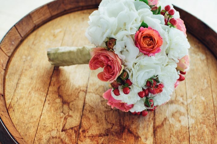 Ingin Bunga Pernikahan Anda Cantik? – Coba 8 Tips Ini!